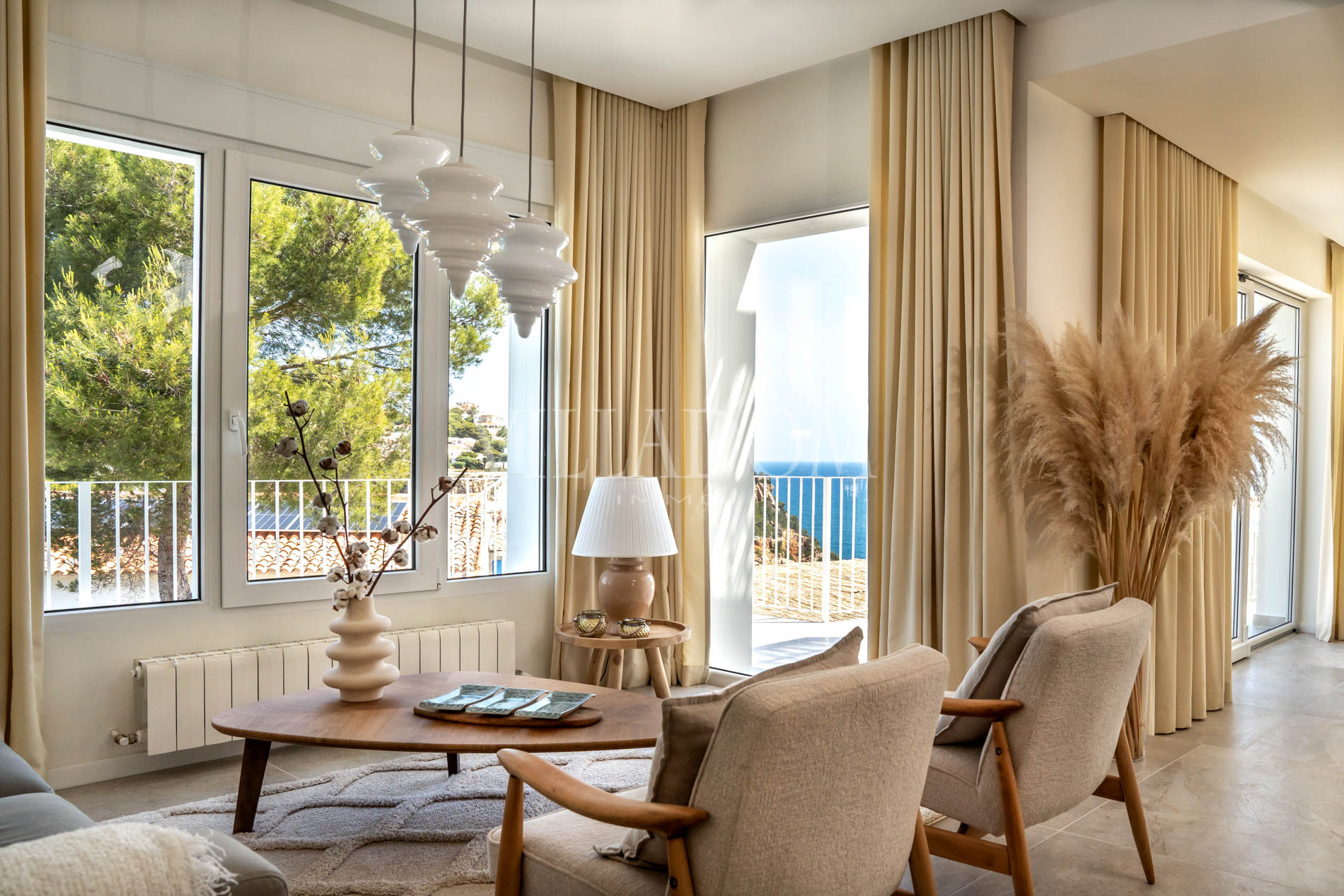 Luxe 3 slaapkamer villa met uitzicht op zee in Javea