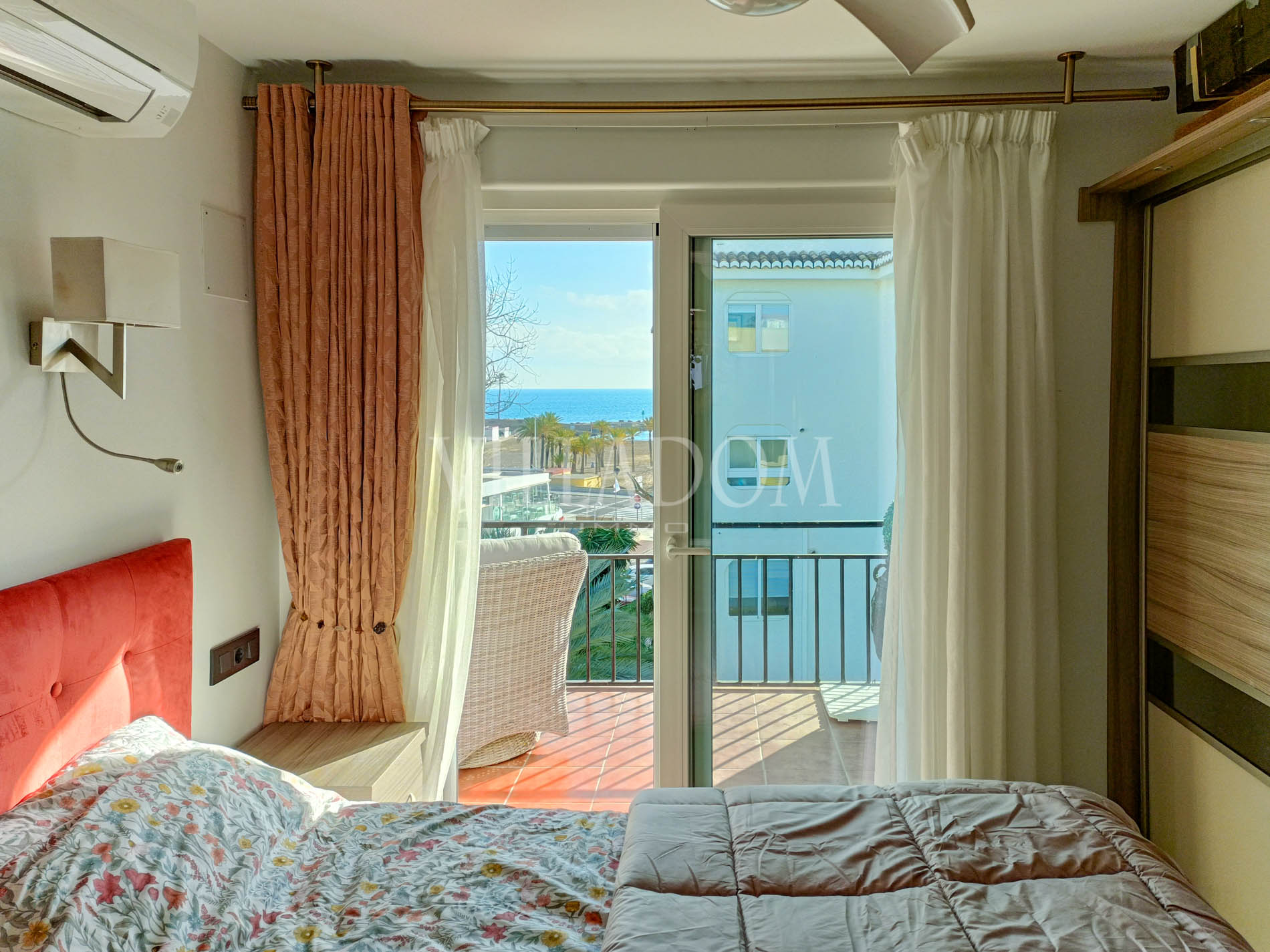 Exclusief gerenoveerd appartement met uitzicht op de zee en het Canal de la Fontana