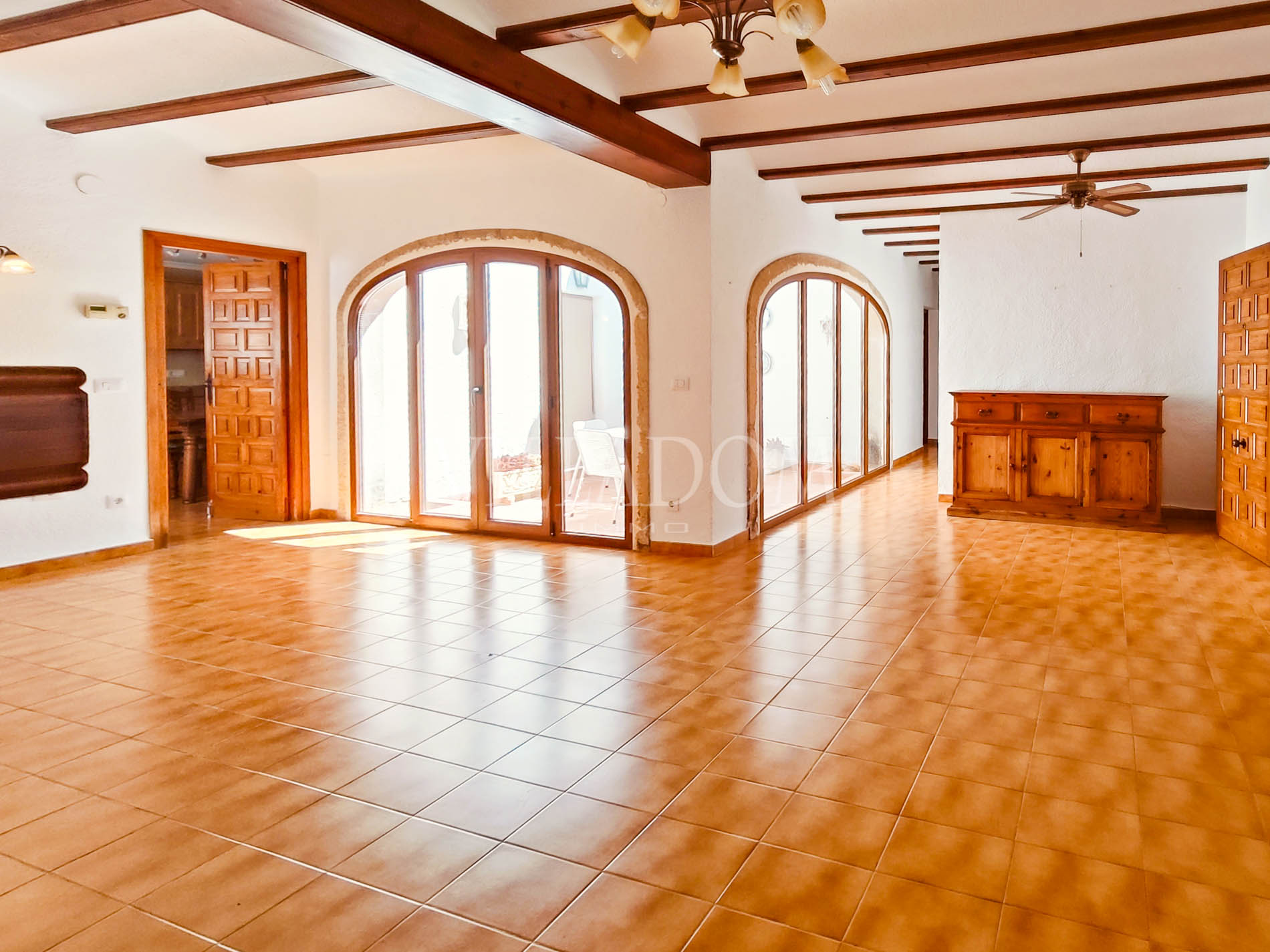 Traditionele villa met 4 slaapkamers te koop in Javea Montgo
