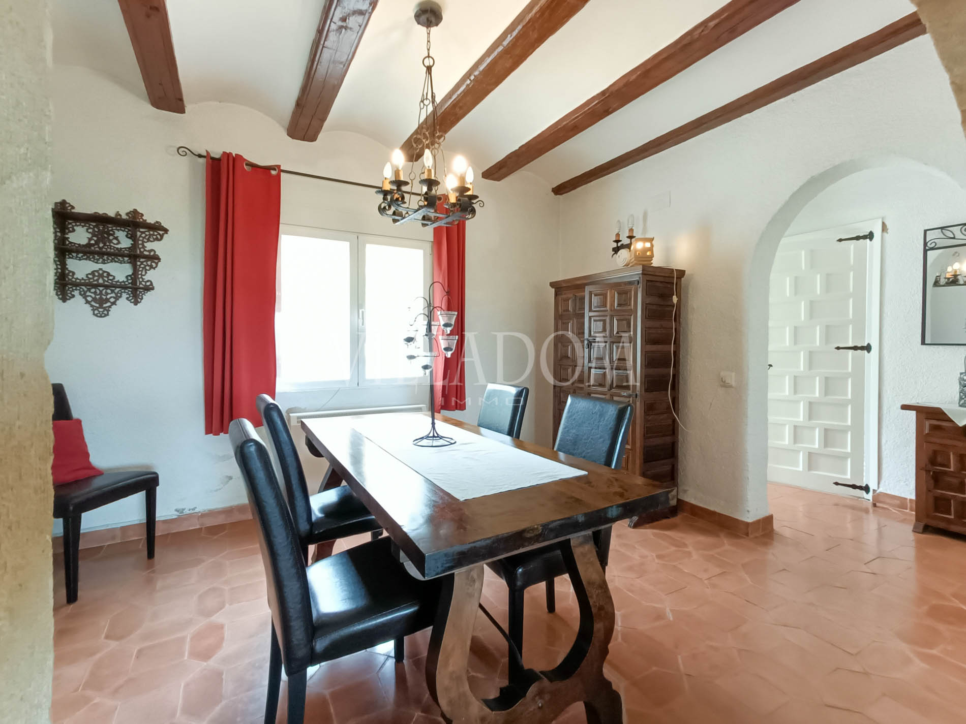 Mediterrane villa te koop in El Montgo, Javea