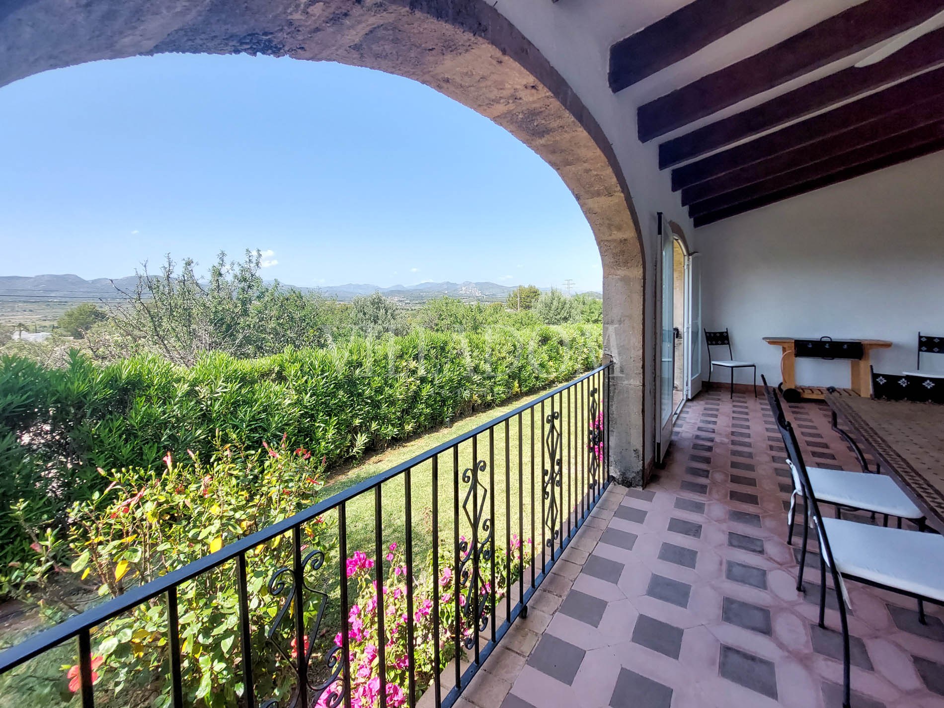 Mediterrane villa te koop in El Montgo, Javea